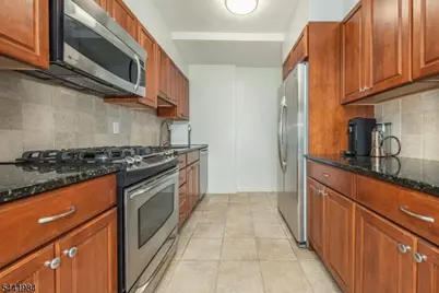 3 Horizon Road #1007, Fort Lee, NJ 07024 - Photo 12