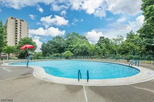 3 Horizon Rd, Fort Lee, NJ 07024 - Photo 20