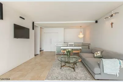 3 Horizon Road #1007, Fort Lee, NJ 07024 - Photo 8