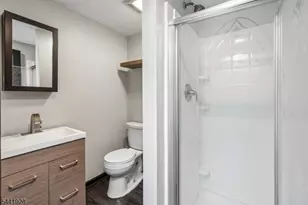 19 Cedarwood, Woodland Park, NJ 07424 - Photo 34