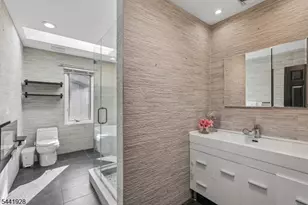 19 Cedarwood, Woodland Park, NJ 07424 - Photo 20