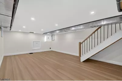 18 Walnut St #A, Summit, NJ 07901 - Photo 18