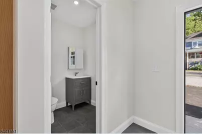 18 Walnut St #A, Summit, NJ 07901 - Photo 6