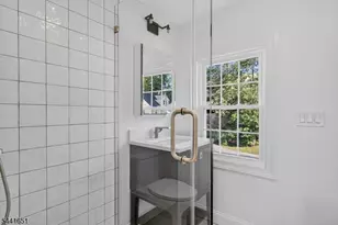 18 Walnut St, Summit, NJ 07901 - Photo 14
