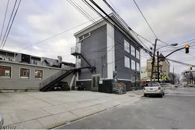 8 Wilson Ave, Newark, NJ 07105 - Photo 2