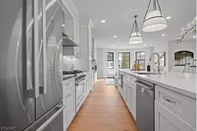 147 Central #14, Old Tappan, NJ 07675 - Photo 8