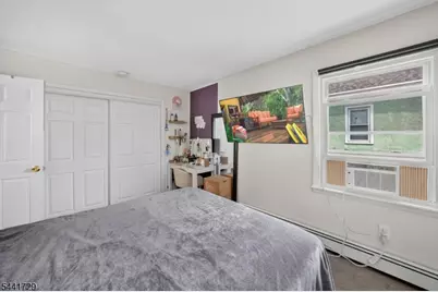 18 Fisher Ave, Bound Brook, NJ 08805 - Photo 16