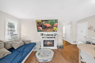 18 Fisher Ave, Bound Brook, NJ 08805 - Photo 4