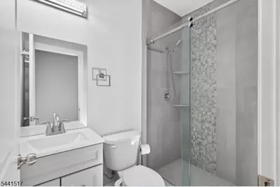 310 Campbell St, Woodbridge Township, NJ 07095 - Photo 32