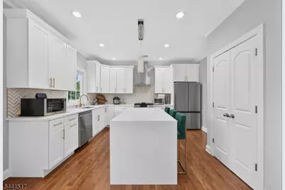 310 Campbell St, Woodbridge Township, NJ 07095 - Photo 6