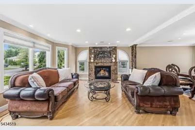 19 Fairview Road, Clark Township, NJ 07066 - Photo 8