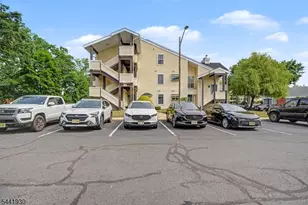 111 Country Club-, Union Township, NJ 07083 - Photo 26