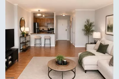 285 Aycrigg Avenue #20C, Passaic, NJ 07055 - Photo 2