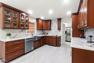 56 Union Hill Rd, Parsippany, NJ 07950 - Photo 6
