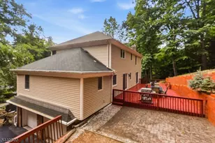 56 Union Hill Rd, Parsippany, NJ 07950 - Photo 4