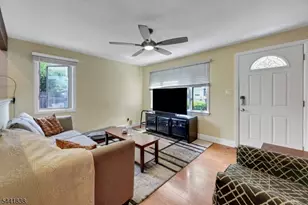 16 Boulevard Ave, Wanaque, NJ 07420 - Photo 4