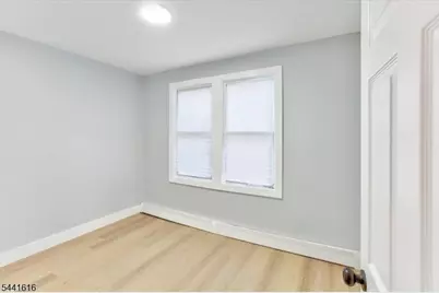 20 Edwin Pl, Newark, NJ 07112 - Photo 42