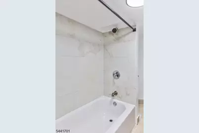 22 Edwin Pl, Newark, NJ 07112 - Photo 32
