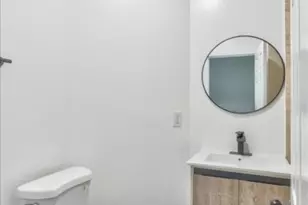 22 Edwin Pl, Newark, NJ 07112 - Photo 42
