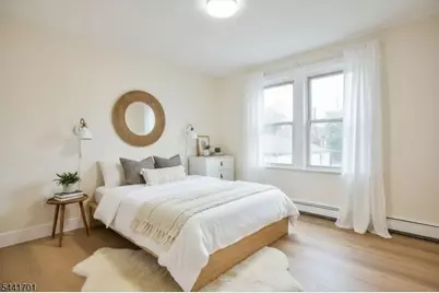 22 Edwin Pl, Newark, NJ 07112 - Photo 8