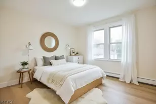 22 Edwin Pl, Newark, NJ 07112 - Photo 8