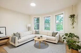 22 Edwin Pl, Newark, NJ 07112 - Photo 6
