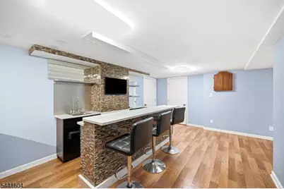 19 Fredericks St, Wanaque, NJ 07465 - Photo 38