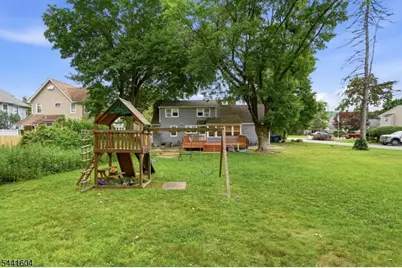 19 Fredericks St, Wanaque, NJ 07465 - Photo 46