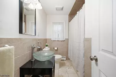 19 Fredericks St, Wanaque, NJ 07465 - Photo 24
