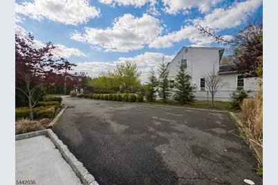 287 Atlantic Dr, Parsippany, NJ 07054 - Photo 8