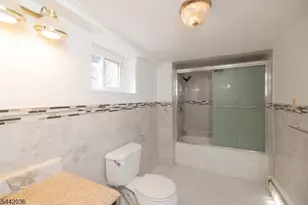 287 Atlantic Dr, Parsippany, NJ 07054 - Photo 26