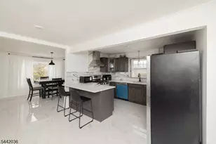 287 Atlantic Dr, Parsippany, NJ 07054 - Photo 10