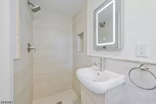 21 E Central Ave, Bergenfield, NJ 07621 - Photo 14