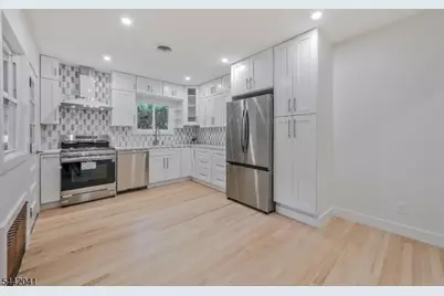 21 E Central Ave, Bergenfield, NJ 07621 - Photo 6