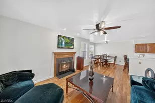 31 Spruce Hollow Dr, Howell Township, NJ 07731 - Photo 10