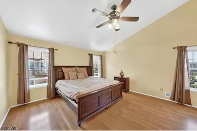 31 Spruce Hollow Dr, Howell Township, NJ 07731 - Photo 12
