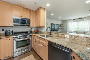 92 Carter Rd, Wanaque, NJ 07420 - Photo 6