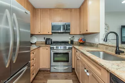 92 Carter Rd, Wanaque, NJ 07420 - Photo 6