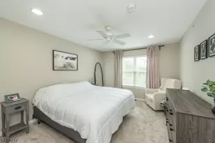 92 Carter Rd, Wanaque, NJ 07420 - Photo 16