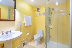 65 Fawnridge Dr, Washington Township, NJ 07853 - Photo 22