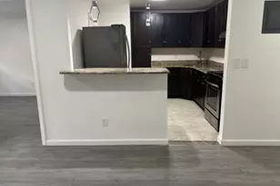 392 College Dr, Edison Twp., NJ 08817 - Photo 6