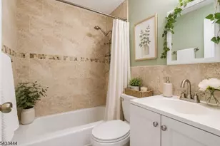 2198 Halsey St, Union Township, NJ 07083 - Photo 18