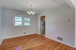 17 Brook Pl, West Orange Township, NJ 07052 - Photo 6