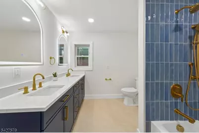 216 Gregory Ave, West Orange Township, NJ 07052 - Photo 24