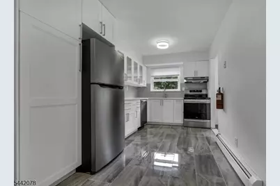 514 Andria Ave #165, Hillsborough Township, NJ 08844 - Photo 4