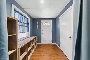 217 Sheridan Ave, Roselle Park, NJ 07204 - Photo 14