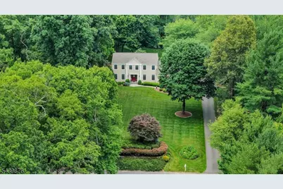 18 Glen Ridge Dr, Washington Township, NJ 07853 - Photo 4