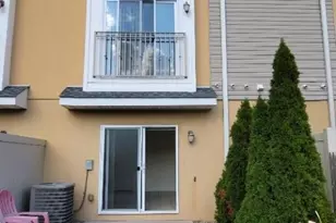 58 Race St, Hillside, NJ 07205 - Photo 2