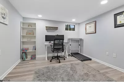 2556 Mountain Ave, Scotch Plains Township, NJ 07076 - Photo 20