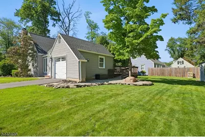 2556 Mountain Ave, Scotch Plains Township, NJ 07076 - Photo 24